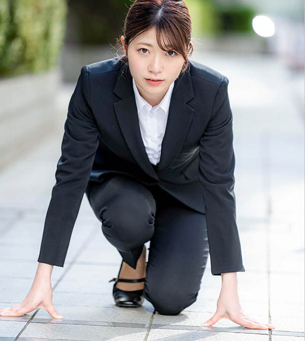 一片限定的強者？ ！蓮川りな(蓮川裡菜)為求職而打炮！