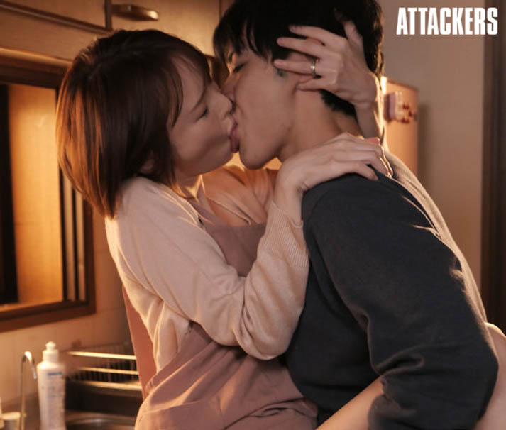 「親愛的、原諒我...」F奶人妻「廣瀨裡緒菜」墮落的下體高潮了！