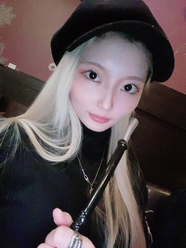 引退後變金髮辣妹!宇佐木あいか(宇佐木愛華)在中文平台拍無碼! …