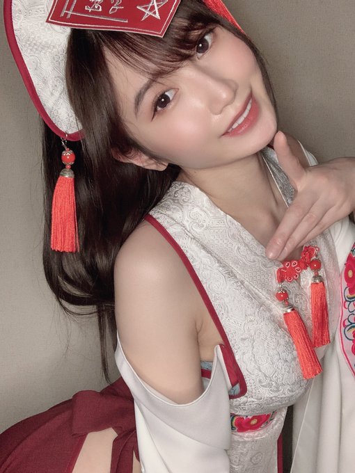 寫真偶像實力發揮！ F罩杯甜心美少女「天川空」魅問：喜歡胸還是臀呢？