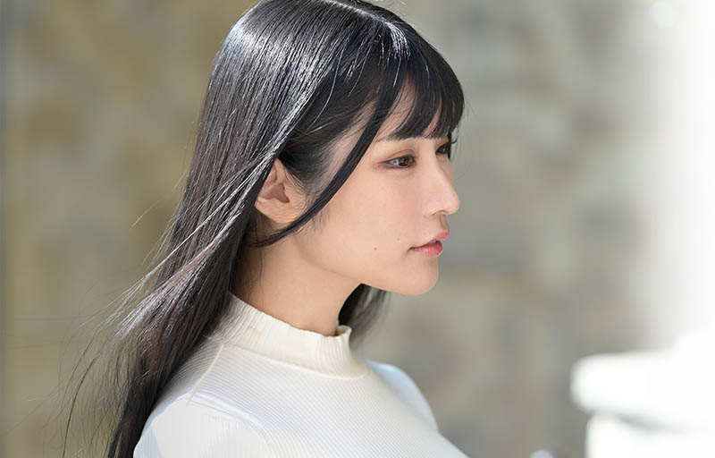 限定3片出道!胸部更大的本莊鈴! ?胡桃さくら(胡桃櫻)光用喘息聲就迷死你! …