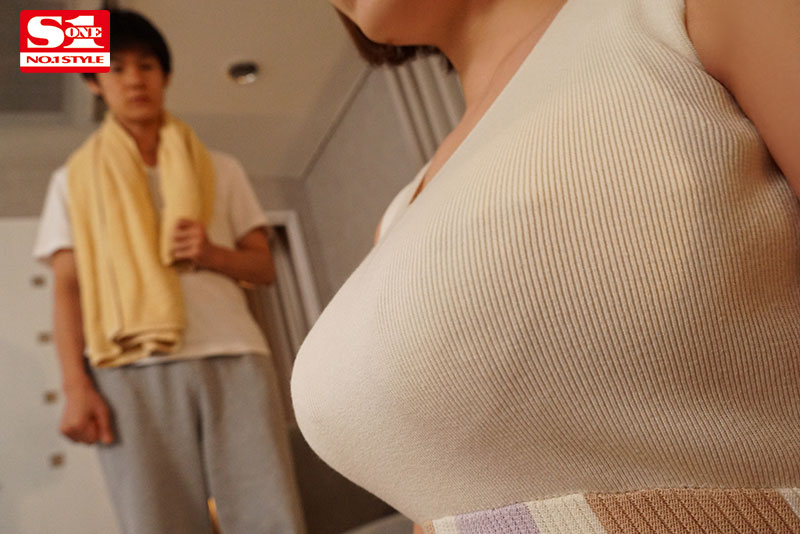 女友不在家三天!與她的J罩杯大奶閨蜜「薰世」瘋狂打砲!