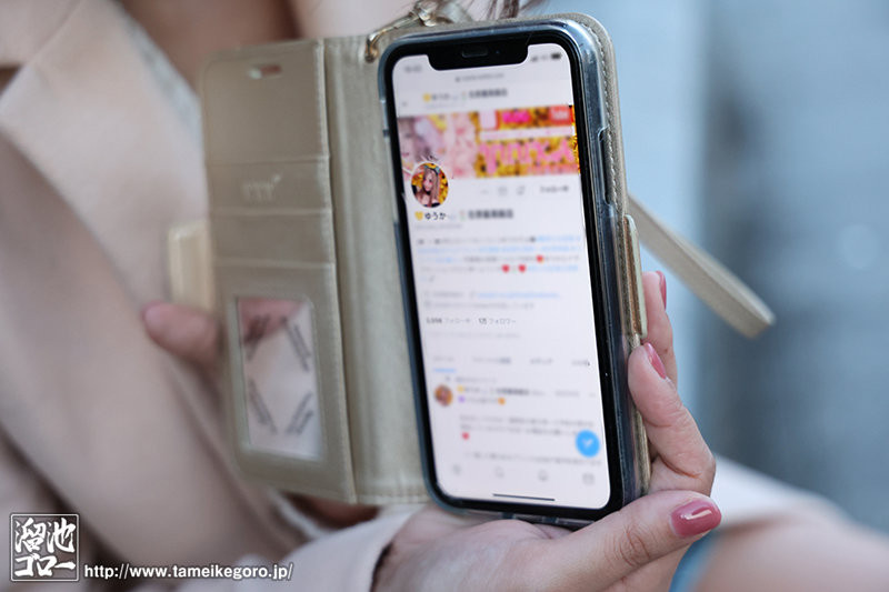 也是網紅！什麼都可以做的她超愛吞汁！