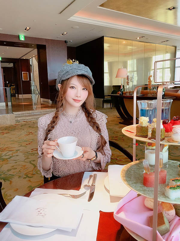 女神24歲啦！暗黑影後「相澤南」獻上極品美臀，向台灣粉絲喊話：想快點見到大家