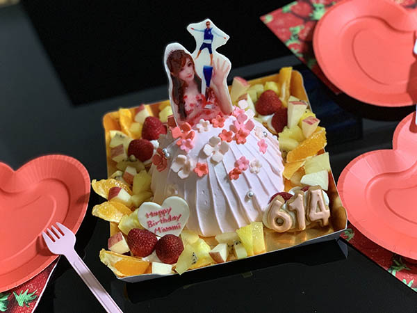 女神24歲啦！暗黑影後「相澤南」獻上極品美臀，向台灣粉絲喊話：想快點見到大家