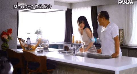 危險日狙擊侵犯！ G奶人妻「高橋聖子」遭公公中出！