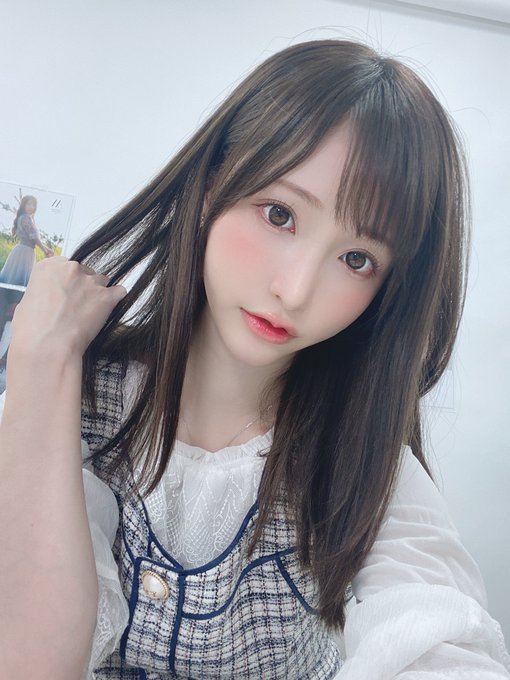 甜美天使威力再升級！美少女女優「天使萌」疑似漲胸、甜問粉絲「要吃布丁嗎？」！