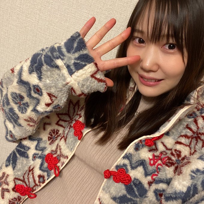 神秘感十足！ D奶白皙鄉下妹妹「鈴鐺」AV出道！