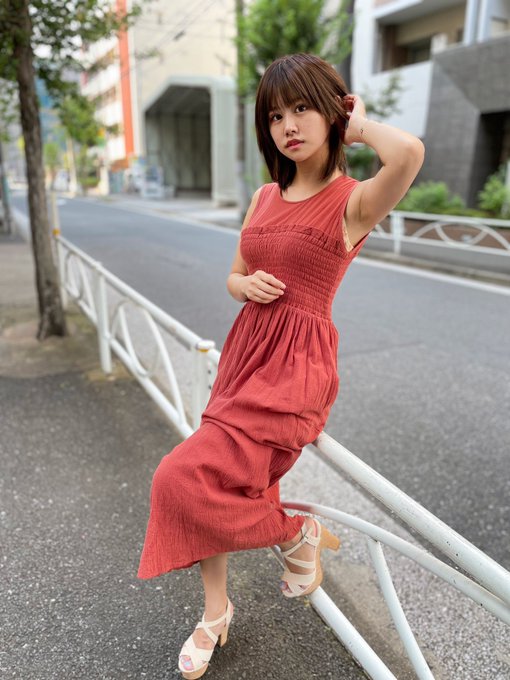 無預警引退！ D奶美乳美少女「志木茜」AV最新作與癡女新秀同台飆戲！