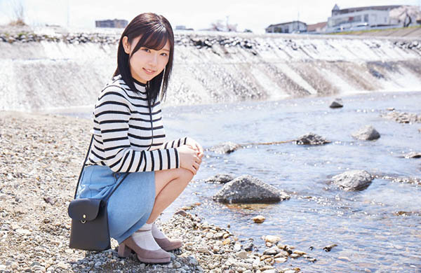 清新大學女生！豐滿美少女「皐月芽衣」素人片商專屬出道！