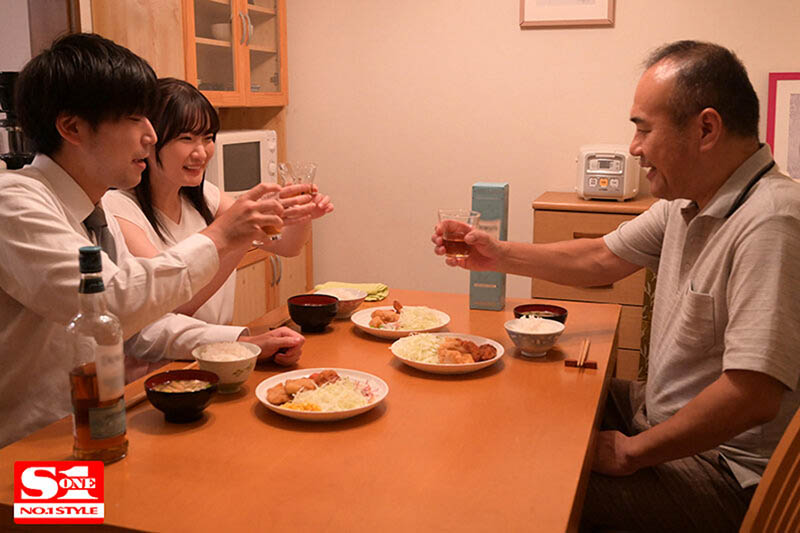 巨乳小媳婦「鷲尾めい」管不住公公喝醉後變禽獸的樣子