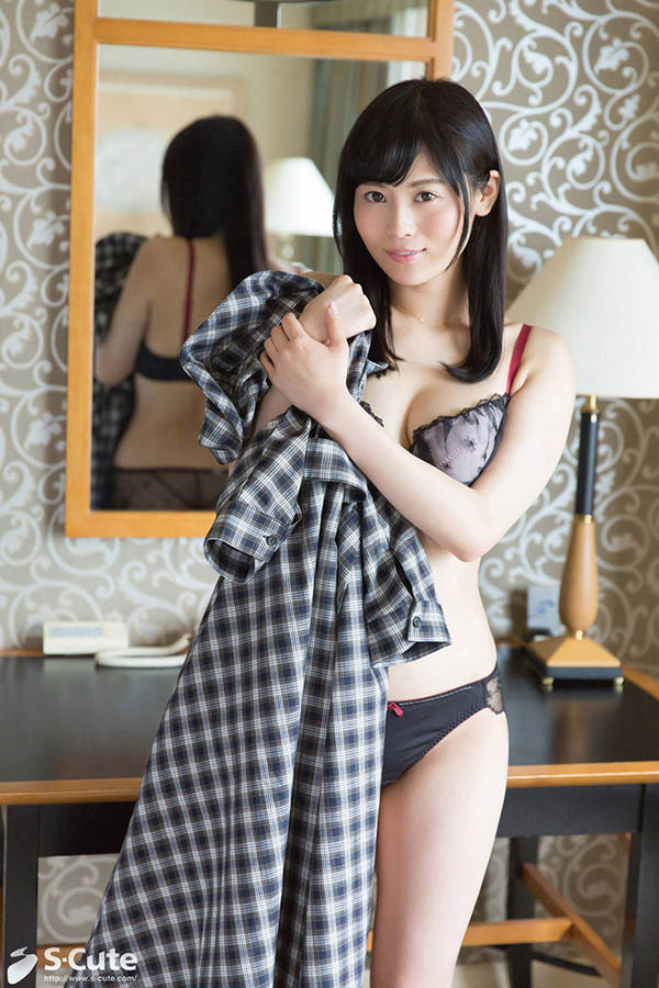 無碼片商動起來！在加勒比海初登場的椿レオ是透明感百分百的長身巨乳！ …