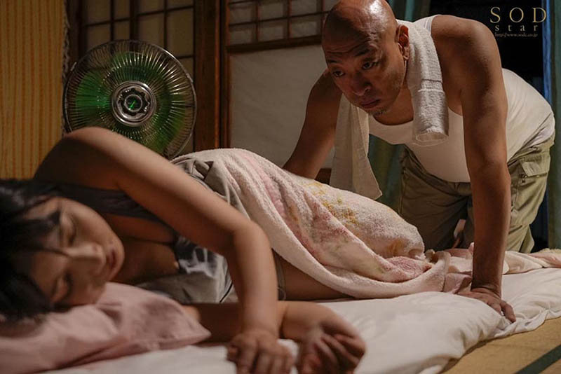 無情享用！ C奶小馬美少女「戸田真琴」本月新作慘遭鬼父每天調教！