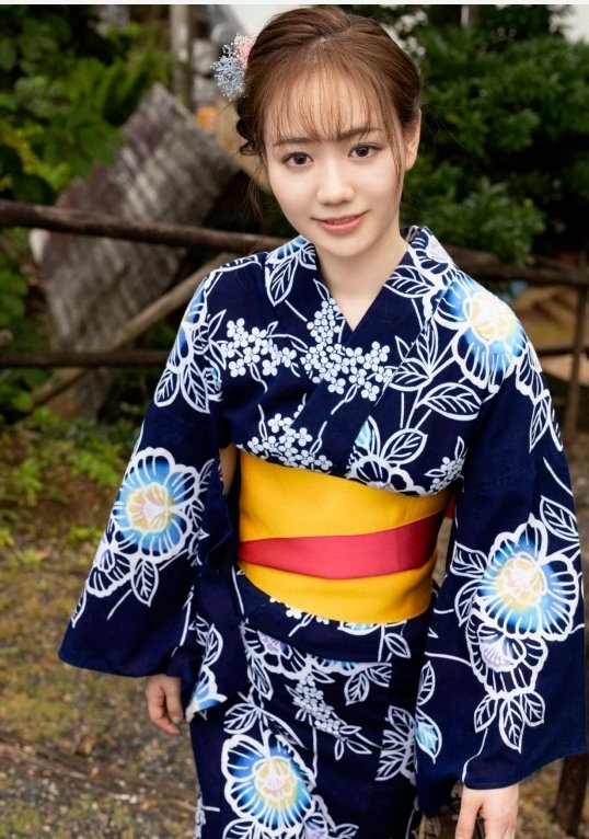 按摩常客！ F奶日俄混血美少女「安娜」素人作品扮女大學生到按摩店買S放鬆！