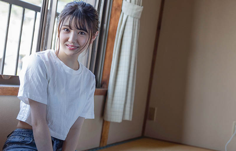 高中畢業後求職不順⋯只想成名的她拍AV噴水求關注!