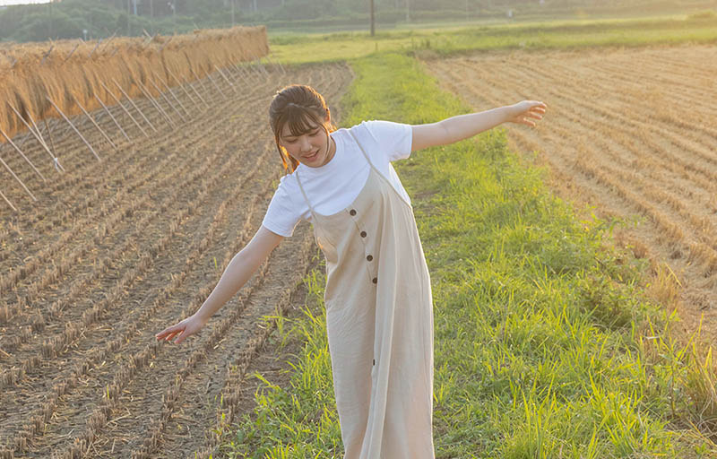 高中畢業後求職不順⋯只想成名的她拍AV噴水求關注!