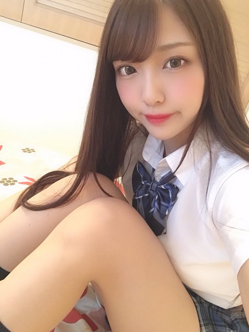 長腿美巨乳！ 高挑新人美少女「木下日葵」超迷你女僕比基尼照辣翻粉絲！