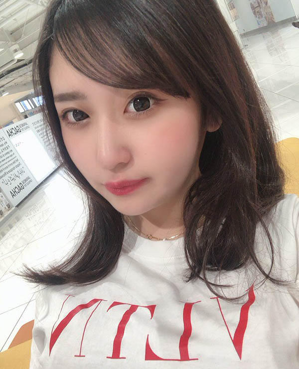 媽媽，我要當女優了！ 19歲美少女寫真偶像「桃尻香奈芽」下海專屬出道！