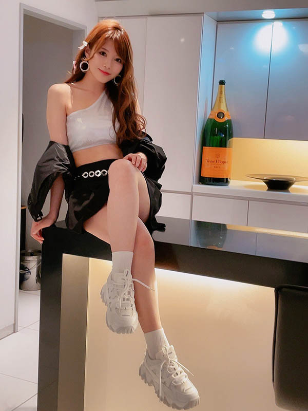 在家像在地獄！ 「相澤南」遭最討厭的繼父屈辱侵犯！