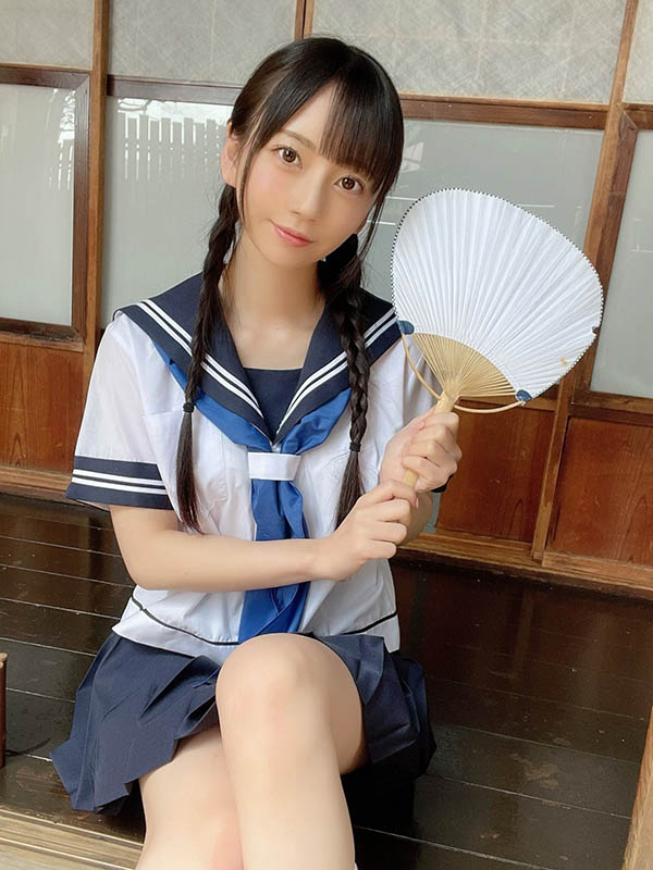 稚嫩美體遭玷汙...制服美少女「七澤美亞」被繼父侵犯！