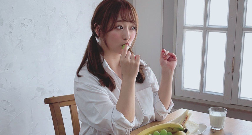 G奶鋼琴老師性慾太強「老公吃不消」 主動推薦她下海拍片...成爆紅AV女優