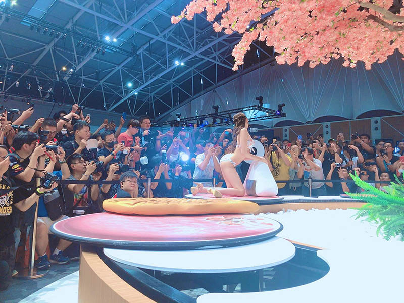 真的是假的？無碼寫真看得到橋本ありな(橋本有菜)的神秘地帶？ ... ... ...