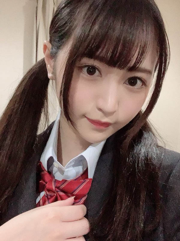 辦帳號10天就破萬追蹤！ 臥蠶美少女「小野六花」推特開！