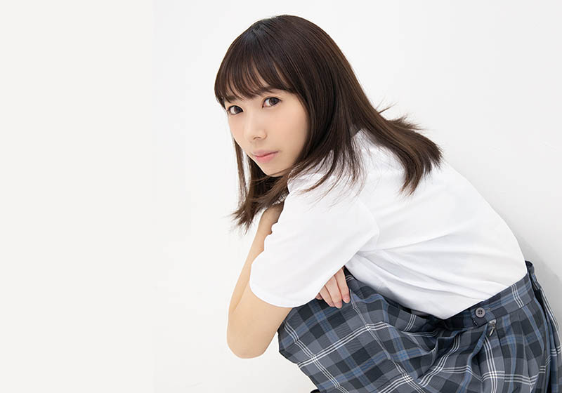 E杯美乳小蠻腰！認真的學生會長「久裡くらら(久裡夢羅)」被搞到哭！ …