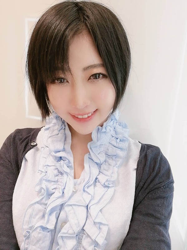 自製EVA風格短片！ SOD短髮絕美無名氏新人、藝名決定為「夏目響」！