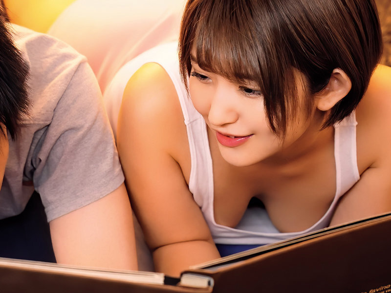 巨乳妹妹「深田結梨」離家出走投靠哥哥開啟禁忌同居生活