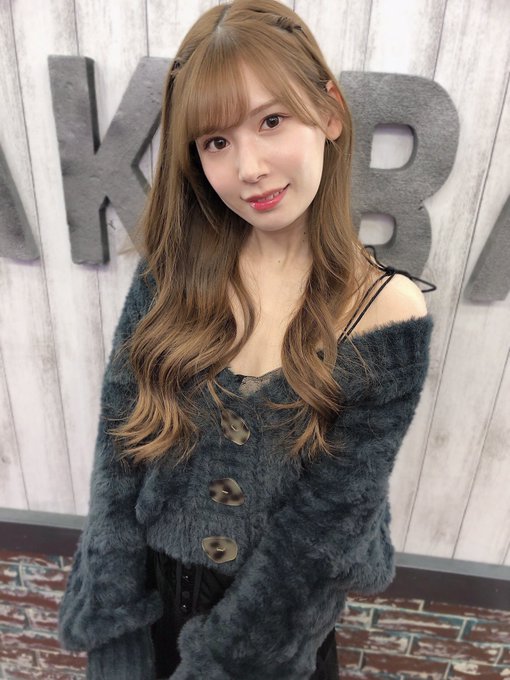 公開私底下的興趣！ 清新小宅女「明里紬」JKF雜誌專訪表示曾連續整個星期都在…