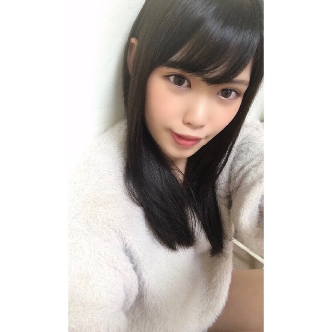 田徑選手？健身教練？ 潛力新人女優「心實瑠奈」5月大玩影分身、多重片商出道！