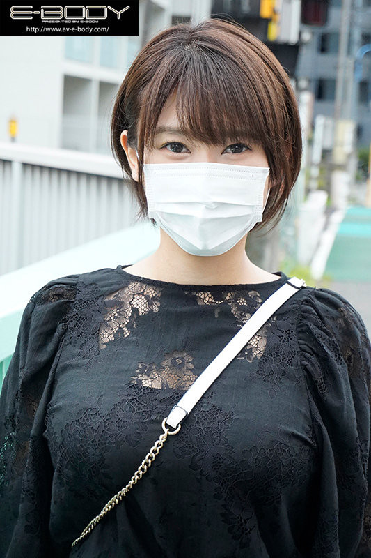 肺炎讓她做不下去…I罩杯小麥肌短髮美容師決定轉職好好乾！ …