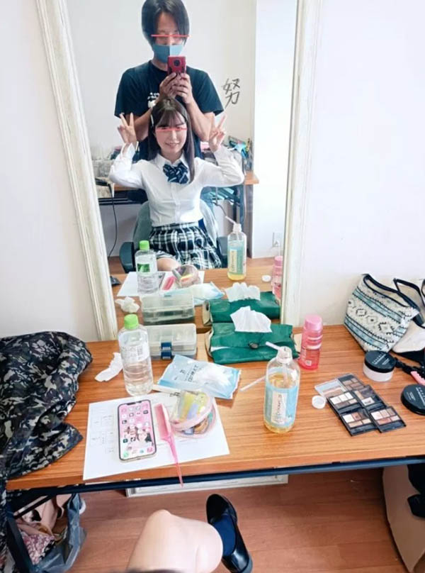 手機螢幕洩真相！她交男友的證據抓了？