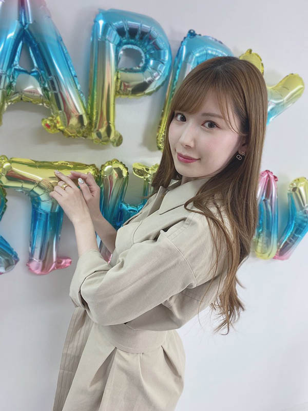 仙氣逼人的私密空間？ 清新小宅女「明里紬」獨家透露自己在家的樣貌…