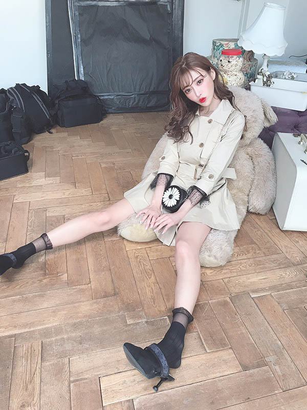 明日花キララ切割羅志祥、所求為何?