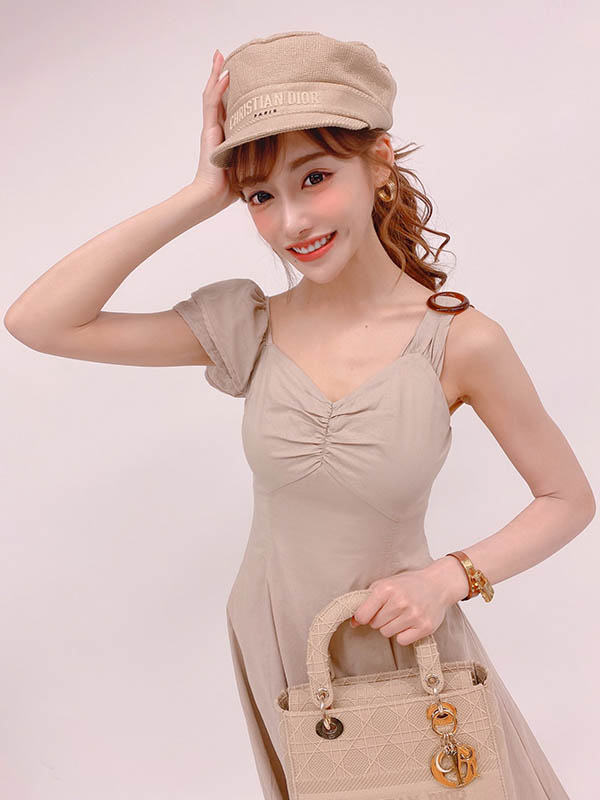 明日花キララ切割羅志祥、所求為何?