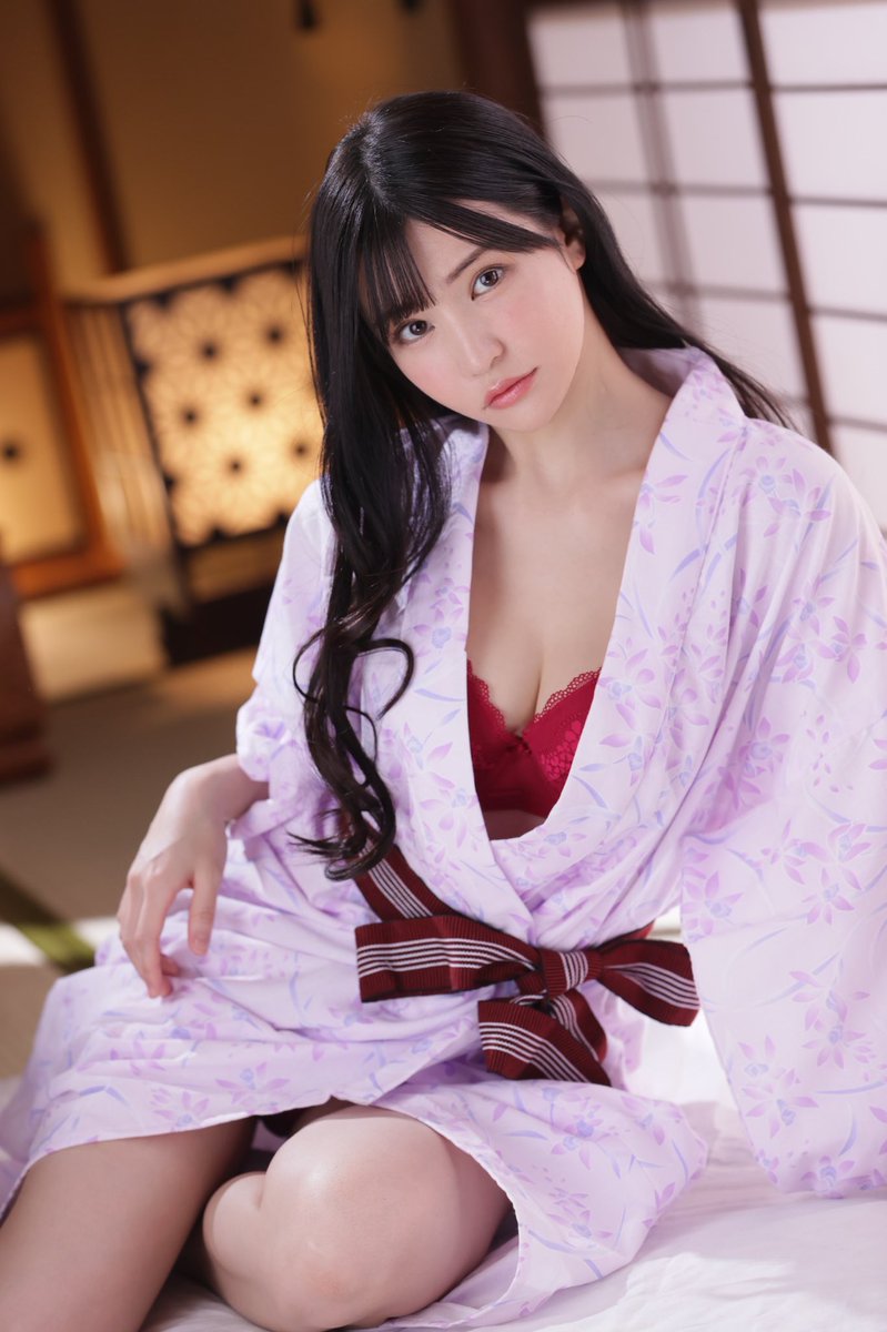 體內受精！ G罩杯救世主女神「高橋聖子」AV出道5週年、最新作解禁無套中出！