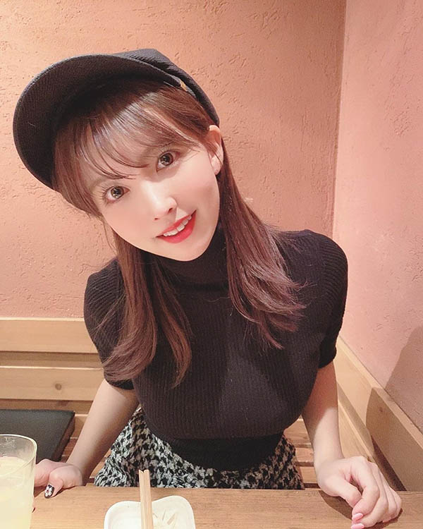 AV天后出道6週年「裸體寫真寵粉」 網：出道作還躺在我的D槽