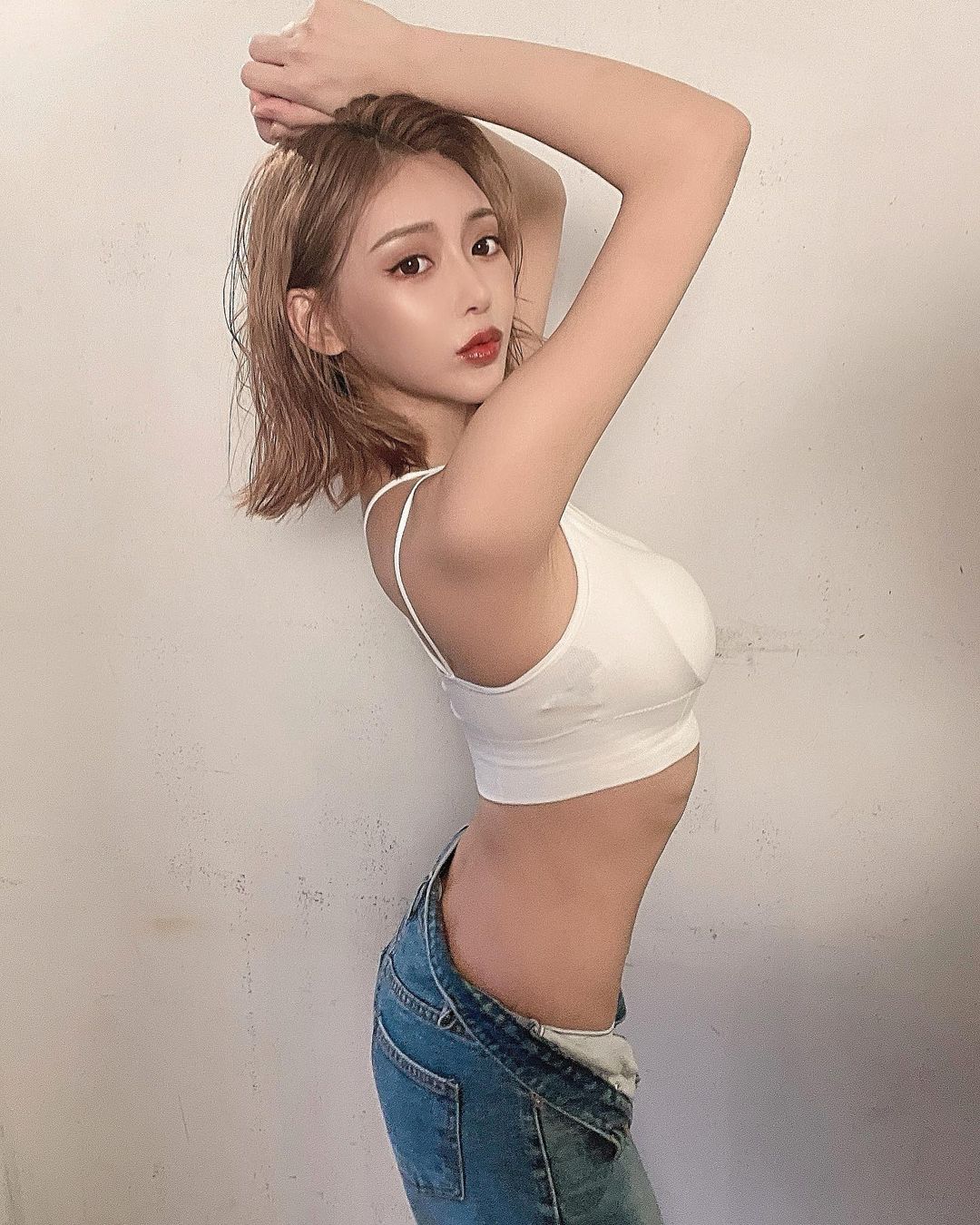 爽當媽媽桑！ 「明日花綺羅」再開第二家沙龍級飯店，打造偶像陪酒軍團！