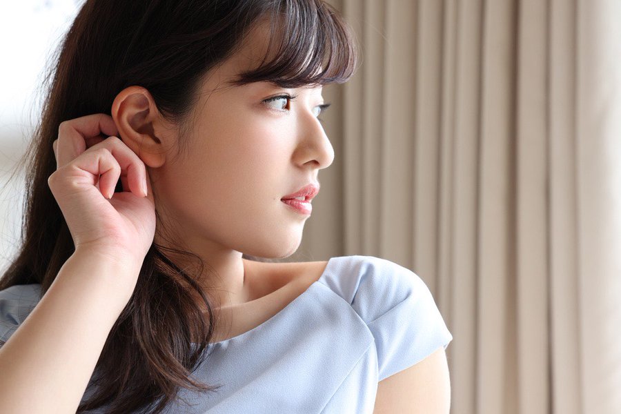 粉嫩挺翹！ G奶幼稚園老師「小鳩麥」AV出道、完美胸型與粉紅嫩情色度十足！