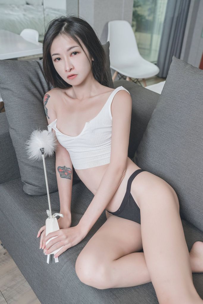 SWAG史上最強Cosplay!台版新垣結衣出陣巧扮電梯小姐!