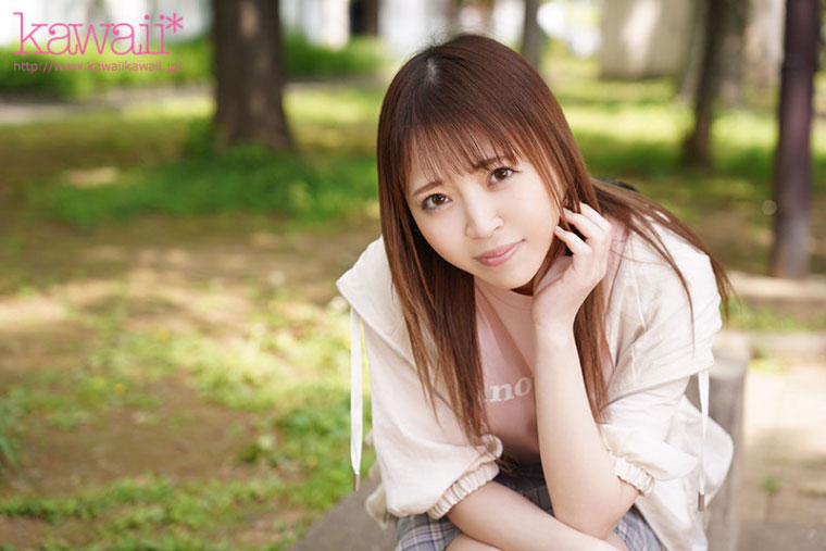 偷偷做黑的按摩女郎！實戰派的手槍大師！沖奈ミツキ卡娃依出道！