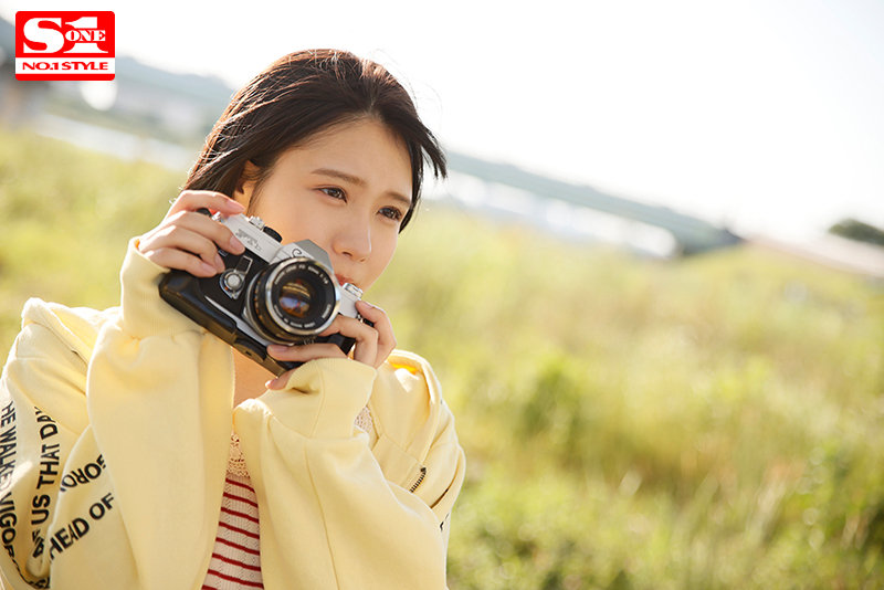 超豐滿F罩杯！ 19歲女大生「小倉七海」AV出道，原石美少女欠開發！