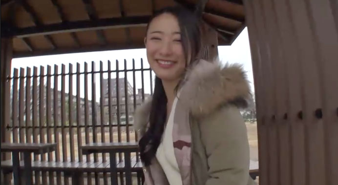 不只是外型超美！先天性慾女松岡すず還會中文！