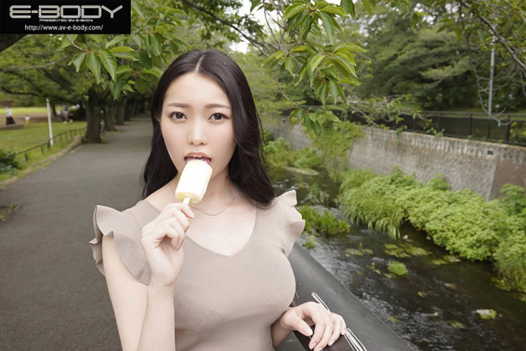 22歲的新婚人妻！曾是情色寫真頂尖麻豆！ 「舞花」的真實身分是？