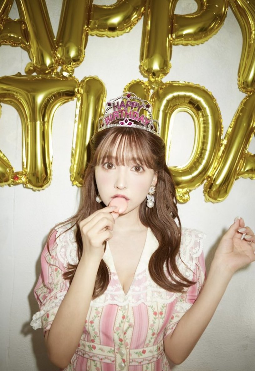 女神「三上悠亞」露巨乳歡慶生日，震撼宣布「超重大消息」！