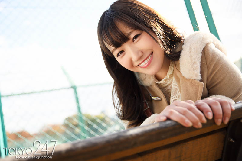 出道作上市的第2天、若宮穂乃就被抓到拍片了！