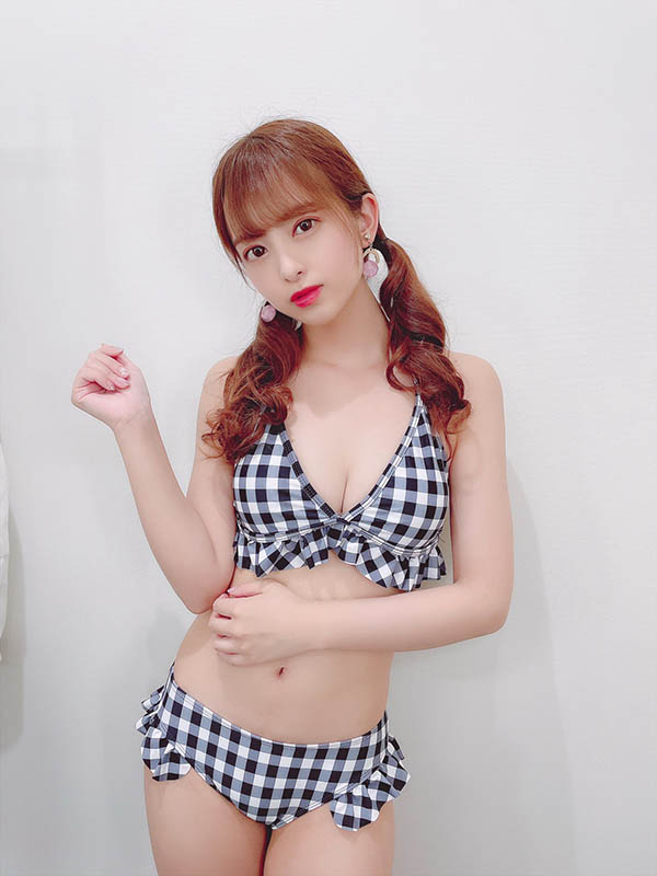 用身體做擔保!年輕嫩妻「桜もこ」為了欠債丈夫慘遭「多人中出」!