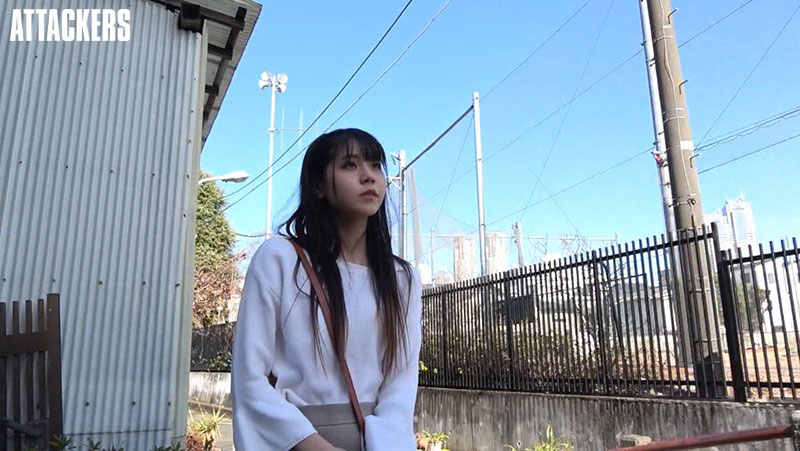 看到棒棒糖就受不了!合法18歲「餓」女魂上身… 搖搖馬模式啟動上位騎